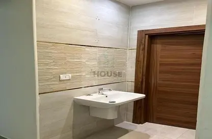 Apartment - 3 Bedrooms - 2 Bathrooms for sale in Al Hekma St. - Sheikh Zayed City - Giza