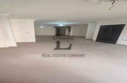 Apartment - 2 Bedrooms - 2 Bathrooms for sale in El Mearag City - Zahraa El Maadi - Hay El Maadi - Cairo