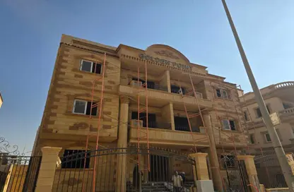 Apartment - 3 Bedrooms - 2 Bathrooms for sale in Tamr Hena - 5th Settlement Compounds - The 5th Settlement - New Cairo City - Cairo