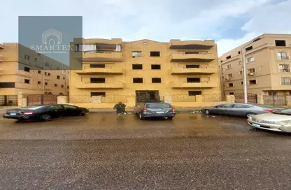 Apartment - 4 Bedrooms - 2 Bathrooms for sale in 1st Neighborhood - 1st Area - Shorouk City - Cairo