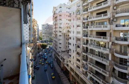 Apartment - 3 Bedrooms - 2 Bathrooms for sale in Ibrahim Sherif St. - Bolkly - Hay Sharq - Alexandria