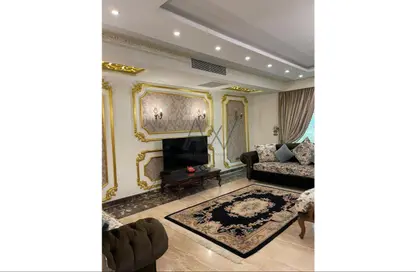 Apartment - 4 Bedrooms - 4 Bathrooms for sale in Al Narges 7 - Al Narges - New Cairo City - Cairo