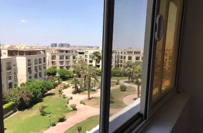 Apartment - 3 Bedrooms - 1 Bathroom for sale in Hadayek Al Mohandessin - 4th District - Sheikh Zayed City - Giza