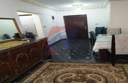 Apartment - 2 Bedrooms - 1 Bathroom for rent in Al Nasr Road - 6th Zone - Nasr City - Cairo