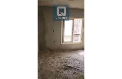 Apartment - 3 Bedrooms - 3 Bathrooms for sale in Tijan - Zahraa El Maadi - Hay El Maadi - Cairo