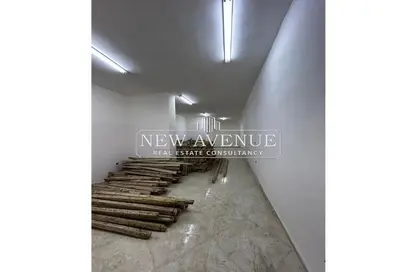 Retail - Studio - 2 Bathrooms for rent in Al Tayaran St. - El Tawfik City - Nasr City - Cairo