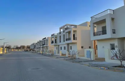 Villa - 3 Bedrooms - 4 Bathrooms for sale in Lac ville - New Zayed City - Sheikh Zayed City - Giza