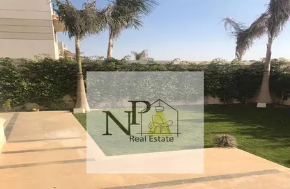 Villa - 4 Bedrooms - 4 Bathrooms for sale in Royal City - Sheikh Zayed Compounds - Sheikh Zayed City - Giza