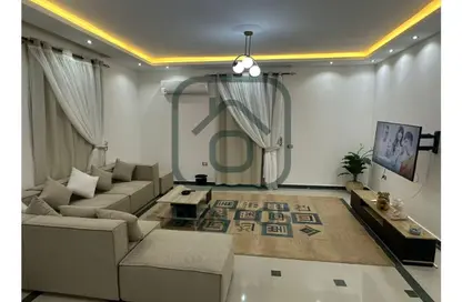 Apartment - 3 Bedrooms - 2 Bathrooms for rent in Ganoob El Acadimia - New Cairo City - Cairo