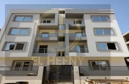 Apartment - 3 Bedrooms - 2 Bathrooms for sale in 2 and 2 - Al Andalus District - New Cairo City - Cairo