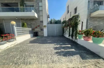 Villa - 6 Bedrooms - 5 Bathrooms for sale in Cleopatra Square - 26th of July Corridor - 6 October City - Giza