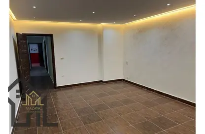 Apartment - 3 Bedrooms - 2 Bathrooms for sale in Gate 1 - Khofo - Hadayek El Ahram - Giza