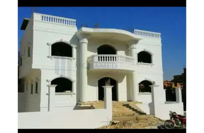 Villa - 6 Bedrooms - 5 Bathrooms for sale in Palm Villa - Al Wahat Road - 6 October City - Giza