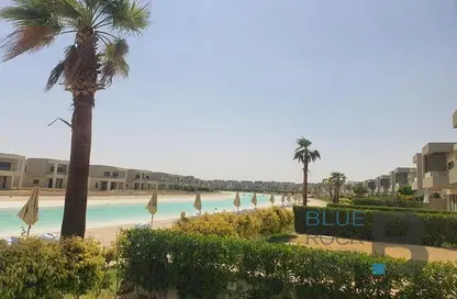 Chalet - 2 Bedrooms - 2 Bathrooms for sale in Azha - Al Ain Al Sokhna - Suez