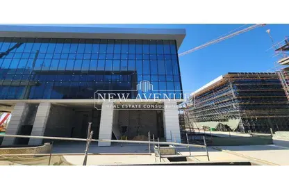 Office Space - Studio - 1 Bathroom for sale in Cairo Business Plaza - North Teseen St. - The 5th Settlement - New Cairo City - Cairo