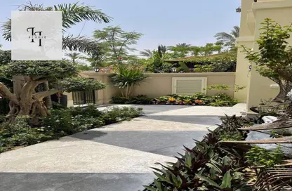 Townhouse - 5 Bedrooms - 4 Bathrooms for sale in The Fourteen Golf Residences - Uptown Cairo - Mokattam - Cairo