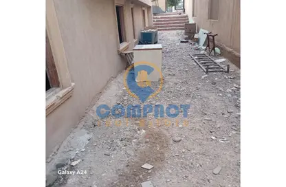 Duplex - 6 Bedrooms - 4 Bathrooms for sale in 7th District - Sheikh Zayed City - Giza