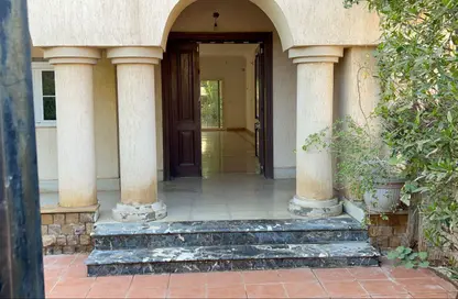 Villa - 5 Bedrooms - 3 Bathrooms for sale in Madinaty - Cairo