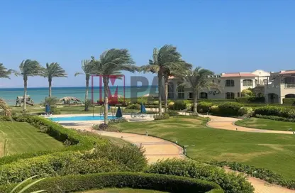 Chalet - 2 Bedrooms - 2 Bathrooms for sale in La Vista 6 - La Vista - Al Ain Al Sokhna - Suez