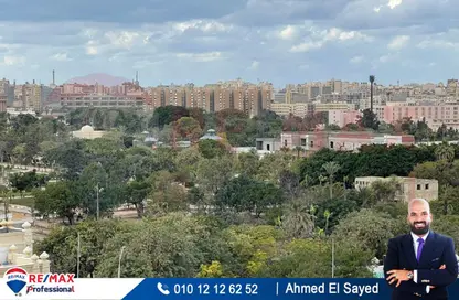 Apartment - 3 Bedrooms - 3 Bathrooms for sale in Al Shohada Square St. - Smouha - Hay Sharq - Alexandria