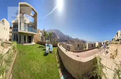 Villa - 4 Bedrooms - 4 Bathrooms for sale in IL Monte Galala - Al Ain Al Sokhna - Suez