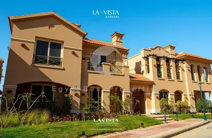 Chalet - 3 Bedrooms - 3 Bathrooms for sale in La Vista Gardens - La Vista - Al Ain Al Sokhna - Suez