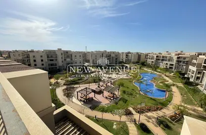 Penthouse - 3 Bedrooms - 3 Bathrooms for sale in October Plaza - 6 October Compounds - 6 October City - Giza