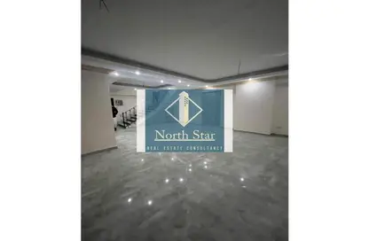 Office Space - Studio - 3 Bathrooms for rent in Degla Square - Degla - Hay El Maadi - Cairo