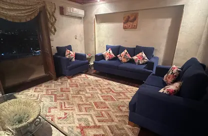 Apartment - 3 Bedrooms - 2 Bathrooms for rent in Maadi - Hay El Maadi - Cairo