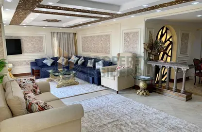 Apartment - 3 Bedrooms - 2 Bathrooms for rent in Lebanon St. - Mohandessin - Giza