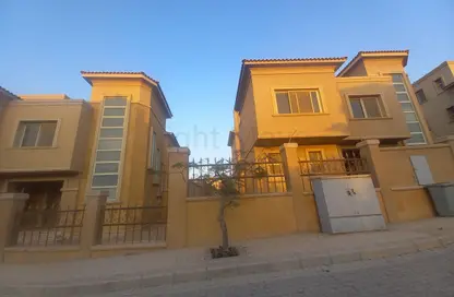 Villa - 5 Bedrooms - 5 Bathrooms for sale in Meadows Park - Sheikh Zayed Compounds - Sheikh Zayed City - Giza