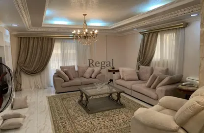 Apartment - 4 Bedrooms - 2 Bathrooms for sale in Gate 2 - Khafre - Hadayek El Ahram - Giza