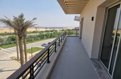 Apartment - 2 Bedrooms - 3 Bathrooms for rent in The Fourteen Golf Residences - Uptown Cairo - Mokattam - Cairo