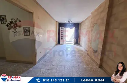 Apartment - 2 Bedrooms - 1 Bathroom for sale in Ahmed Shawky St. - Roushdy - Hay Sharq - Alexandria