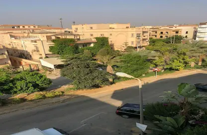 Roof - 3 Bedrooms - 2 Bathrooms for sale in East The Academy - New Cairo City - Cairo