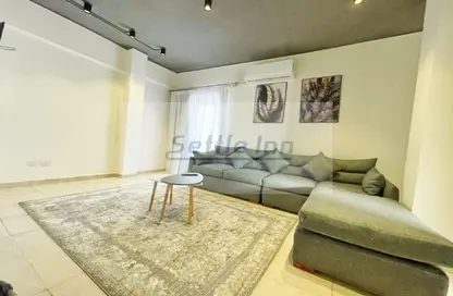 Apartment - 3 Bedrooms - 2 Bathrooms for rent in The Martyr Corridor - 10th District - Nasr City - Cairo