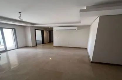 Apartment - 2 Bedrooms - 3 Bathrooms for sale in Park Side Residence - Zed Towers - Sheikh Zayed Compounds - Sheikh Zayed City - Giza