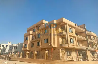 Apartment - 3 Bedrooms - 2 Bathrooms for sale in El Koronfel - The 5th Settlement - New Cairo City - Cairo