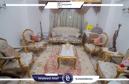 Apartment - 3 Bedrooms - 3 Bathrooms for sale in Tamazin St. - Fleming - Hay Sharq - Alexandria