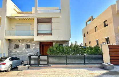 Villa - 6 Bedrooms - 4 Bathrooms for sale in Northern Expansions - 6 October City - Giza