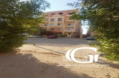 Apartment - 3 Bedrooms - 2 Bathrooms for sale in 1st Neighborhood - 8th Area - Shorouk City - Cairo