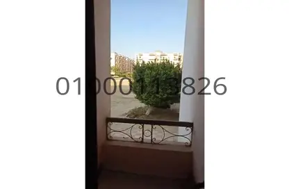 Apartment - 3 Bedrooms - 1 Bathroom for sale in Gamal Abdel Nasser Road - Shorouk City - Cairo