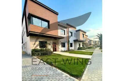 Townhouse - 4 Bedrooms - 4 Bathrooms for sale in Azzar - 5th Settlement Compounds - The 5th Settlement - New Cairo City - Cairo