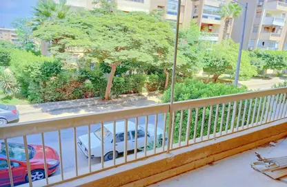 Apartment - 2 Bedrooms - 2 Bathrooms for sale in Al Motamayez District - 6 October City - Giza