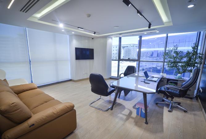 Office Space - Studio - 1 Bathroom for sale in Golden Tower - Downtown Area - New Capital City - Cairo