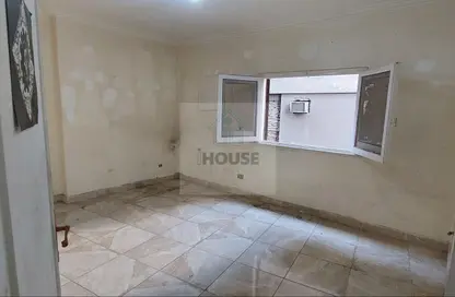 Apartment - 2 Bedrooms - 1 Bathroom for rent in Sarayat Al Maadi - Hay El Maadi - Cairo