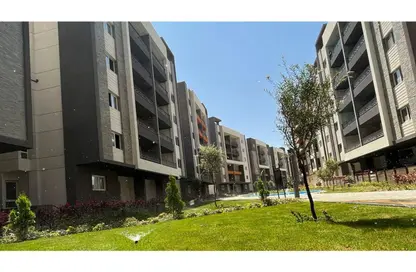 Apartment - 4 Bedrooms - 2 Bathrooms for sale in Rock Eden - Hadayek October - 6 October City - Giza