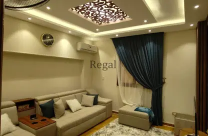 Apartment - 3 Bedrooms - 1 Bathroom for sale in Street 9 - Al Hadaba Al Wosta - Mokattam - Cairo