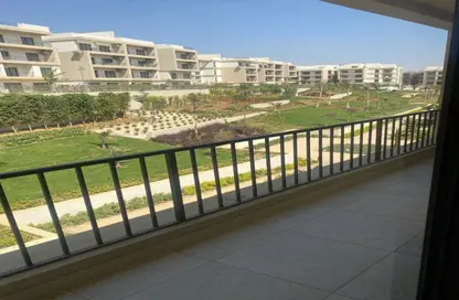 Apartment - 3 Bedrooms - 3 Bathrooms for sale in Villa Square - Fifth Square - The 5th Settlement - New Cairo City - Cairo