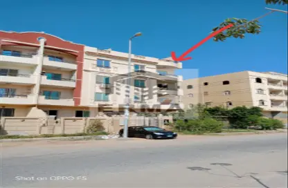 Apartment - 3 Bedrooms - 3 Bathrooms for sale in Lazurde - 8th District - Sheikh Zayed City - Giza